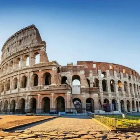 Cosy Apartment - 5 Minutes Walk From Colosseum-3